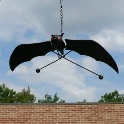 Vleermuis Met Bewegende Vleugels -Tuinbeelden winkel vleermuis brede vleugels 1527060674 4 600