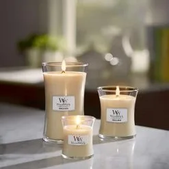 WoodWick Medium Candle - Vanilla Bean -Tuinbeelden winkel woodwick m vanilla bean 1651220494 1 600
